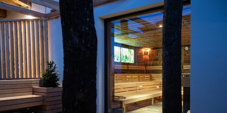 Dovolená v Rakousku: 4* hotel pod sjezdovkou, neomezený wellness, polopenze vč. svačiny, karta plná slev