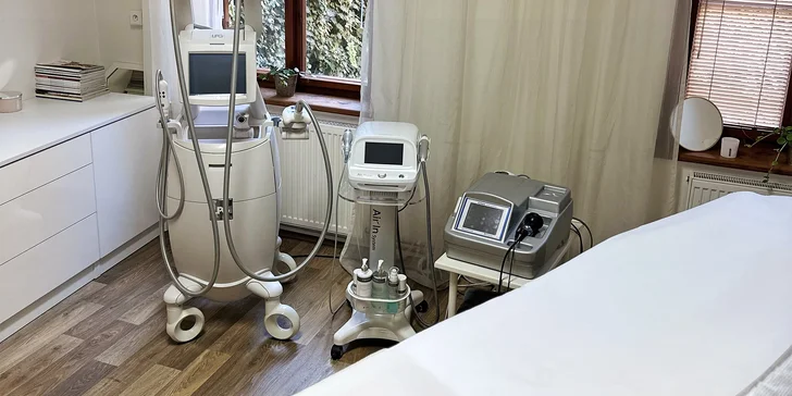 Hubnutí pomocí ultrazvukové lipodestrukce i s možností lymfodrenáže