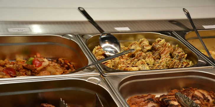 All you can eat v asijském bistru u O2 arény: krevety, sushi, sečuánské kuře i tofu a jiné dobroty