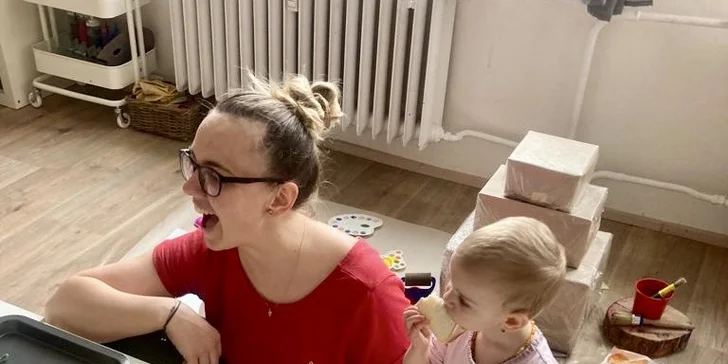 1 hodina tvoření a dovádění v ateliéru Fairy Play pro děti od 1 do 6 let