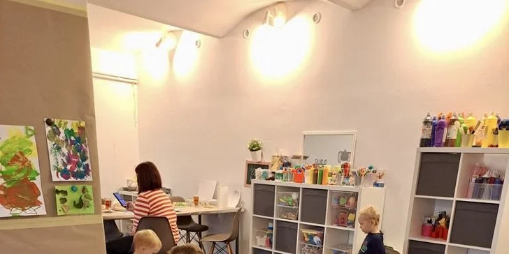 1 hodina tvoření a dovádění v ateliéru Fairy Play pro děti od 1 do 6 let