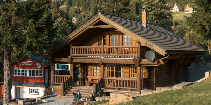 Pronájem vybavených apartmánů přímo uprostřed sjezdovky v Orlických horách