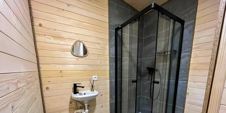 Pobyt ve stromovém domě u Pieninského národního parku