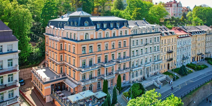 4* relaxace v Karlových Varech: polopenze, wellness a procedury