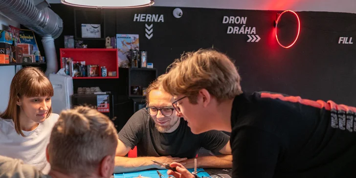 Pájecí workshop pro jednoho i dva šikuly: výroba LED stromku nebo Bluetooth repráčeku