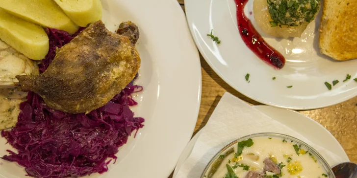 Svatomartinské menu: dozlatova pečené stehno, červené zelí, paštička, kaldoun i perník