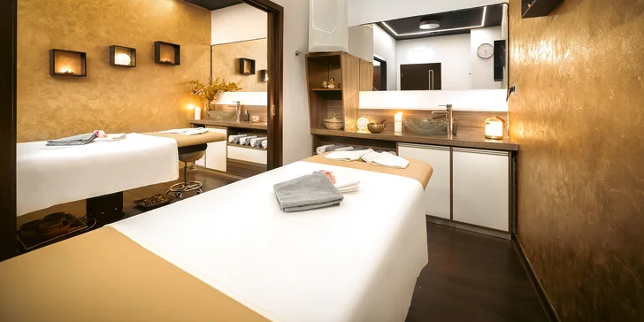 Exotická havajská masáž Lomi Lomi i saunový svět s relaxačním bazénem