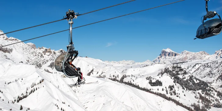 Pobyt v Dolomitech: 3 noci v hotelu s polopenzí a skipas, vlastní doprava