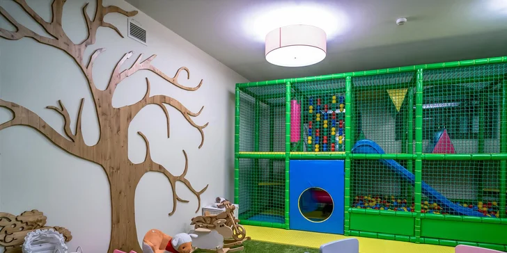Relax u lázní Terma Bania a Zakopaného: neomezený wellness, možnost vstupu do lázní