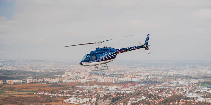 Až 15 min. letu vrtulníkem: více než 400 měst po celé ČR