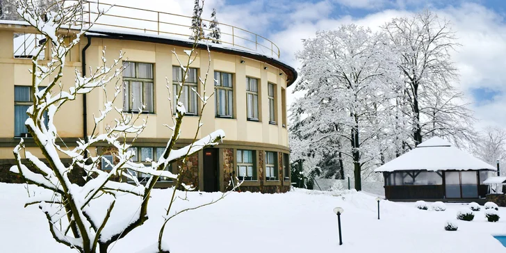 Relax nebo dámská jízda v Brdech: polopenze, wellness i sportovní vyžití