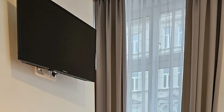 Pobyt v centru Znojma s polopenzí, vínem i slevou do termálních lázní a na zábavu