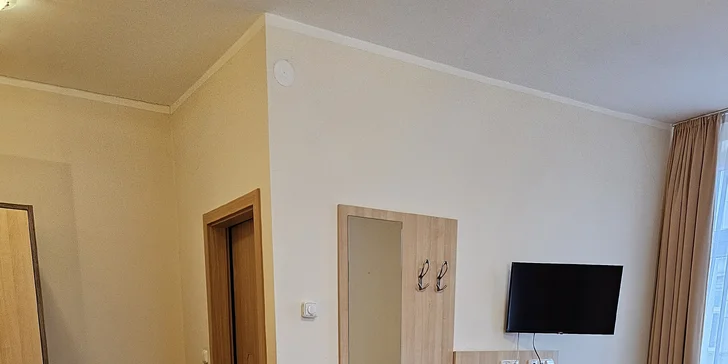 Pobyt v centru Znojma s polopenzí, vínem i slevou do termálních lázní a na zábavu