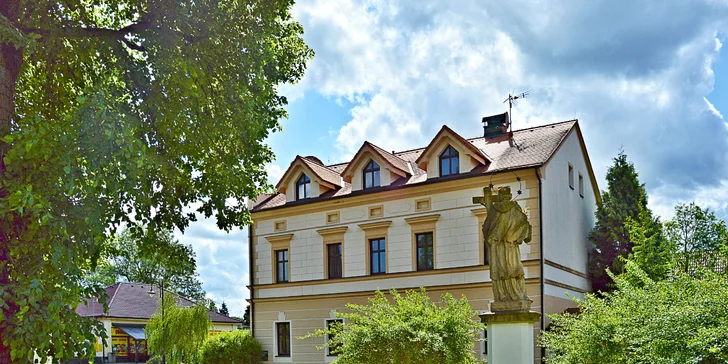 Pobyt na Plzeňsku se snídaní i privátním wellness vč. romantické varianty