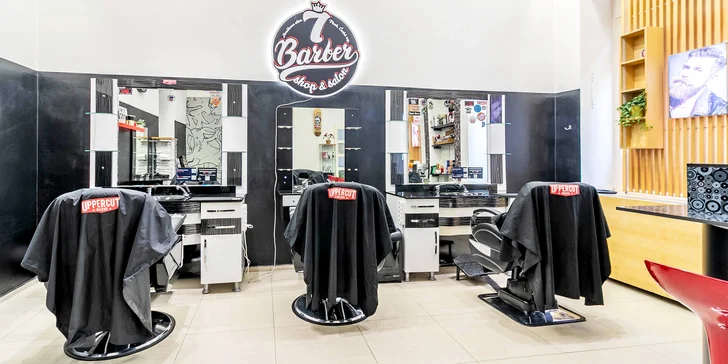 7Barber & Salon: balíčky se střihem, úpravou vousů i pomádou z USA