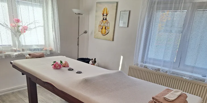 Otevřené vouchery na procedury v masážním salonu Ramiza: masáž bylinkovými měšci i masáž hlavy
