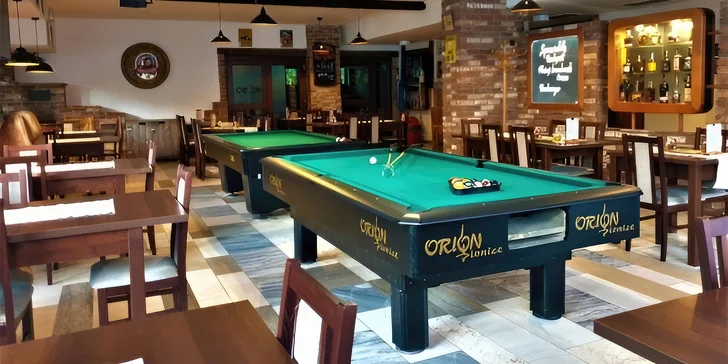 Pečené nebo uzené koleno v pivnici Orion pro 2 až 8 osob
