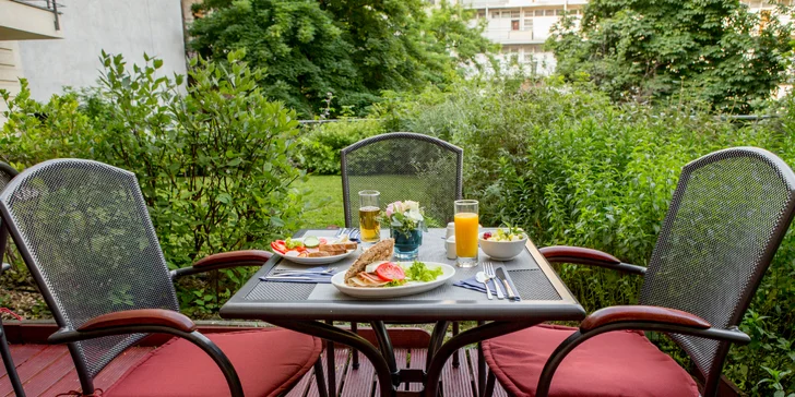 Oceňovaný rodinný apartmánový hotel v Budapešti: prostorné apartmány s terasou i snídaní