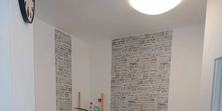 Zbavte se chloupků: epilace IPL pro celé ruce, nohy, intimní partie i podpaží