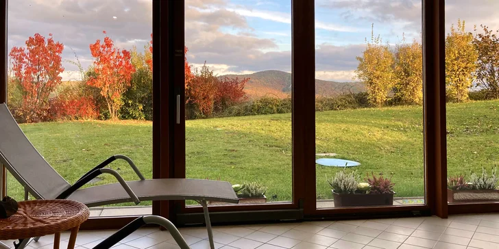Pobyt s výhledem na krajinu Bílých Karpat: snídaně či polopenze a neomezený wellness