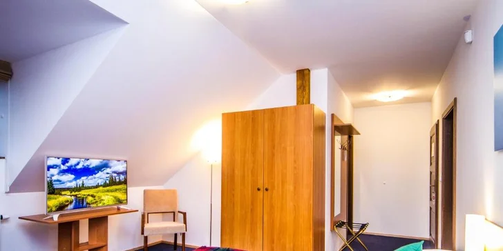 Horský hotel v srdci Jizerek: osada Jizerka, bufetové snídaně i 60min. vstup do privátní sauny