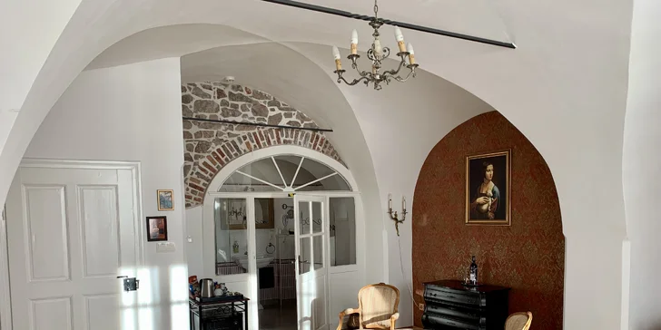 4* penzion v srdci Jindřichova Hradce: dovolená se snídaní a privátní saunou