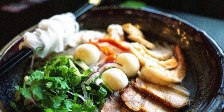 Vietnamská polévka Phở Tháp Cẩm s tygřími krevetami pro 1 či 2 osoby