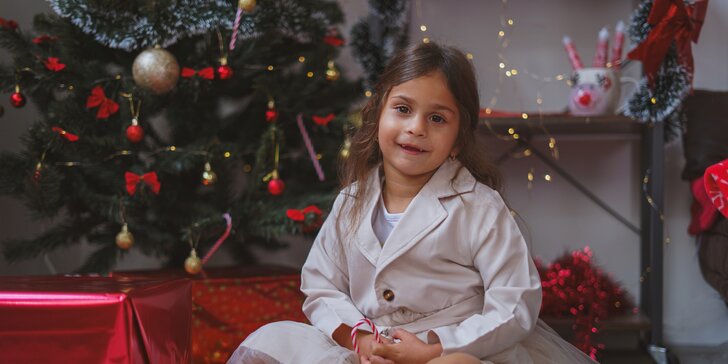 Vánoční focení dětí i intimních boudoir snímků: až 90 minut v ateliéru a 3–10 snímků v el. podobě