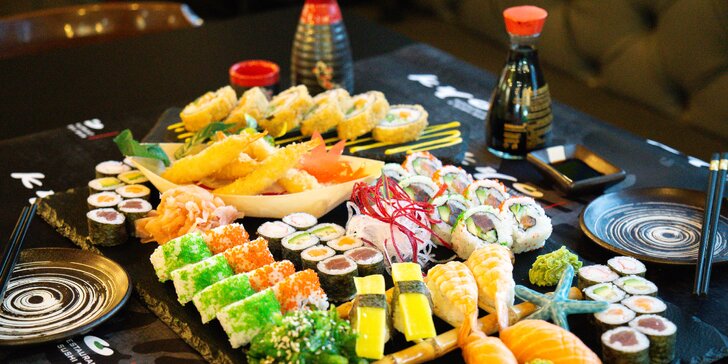 Pestré sushi sety: 36 nebo 65 ks různých druhů s rybami i zeleninou