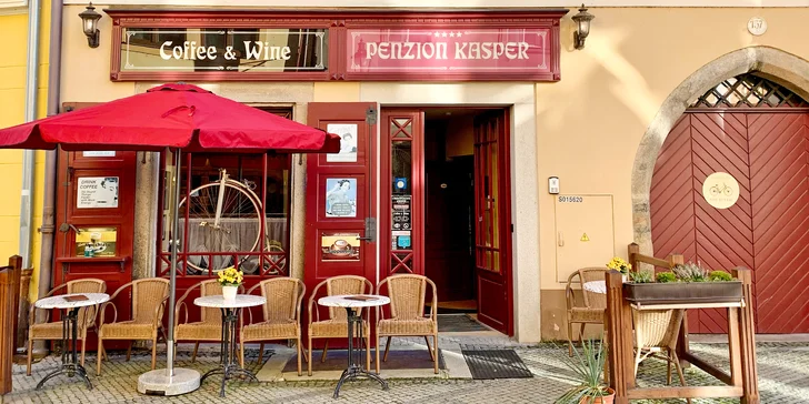 4* penzion v srdci Jindřichova Hradce: dovolená se snídaní a privátní saunou