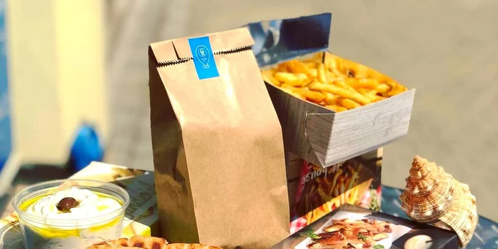 Kousek Řecka v centru Šumperka: gyros nebo halloumi v pitě nebo grilovaný mix pro dva