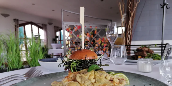 Jihoamerické degustační menu s krabem i hovězím steakem v restauraci u Kunětické hory
