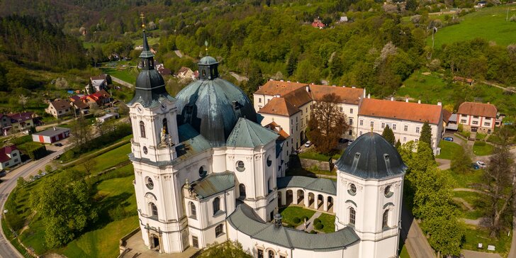 Pobyt na Zámku Křtiny v Moravském krasu: snídaně nebo polopenze