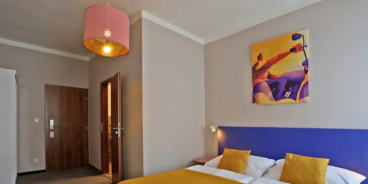 Pobyt v moderním hotelu v Karlových Varech s bufetovou snídaní