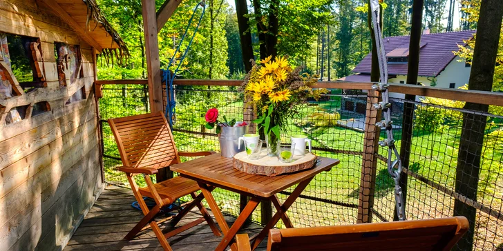 Treehouse na Babím lomě: romantický pobyt uprostřed lesa