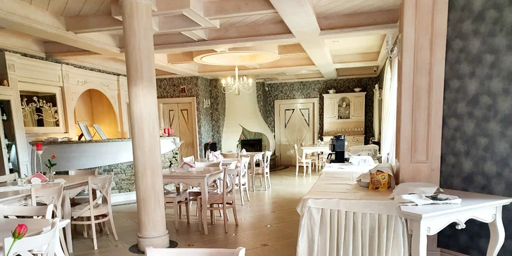 5* resort v polských Beskydech: pobyt až pro 6 osob s jídlem, bazénem, vířivkou i saunou, akce 2 děti zdarma