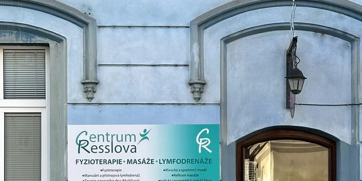 Hodina relaxu: klasická nebo sportovní masáž těla či indická masáž hlavy