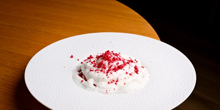 1000–5000 Kč na cokoliv do francouzského Restaurantu Chapelle