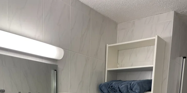 Pronájem apartmánu na německé straně Šumavy i vstupy do wellness s krytým bazénem a saunou