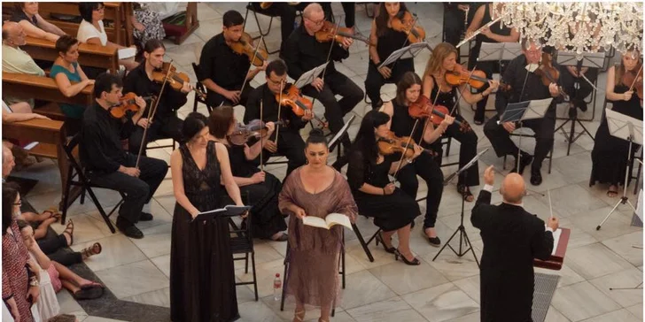 Adventní koncert Filarmonietta Praga v komunitním centru Matky Terezy