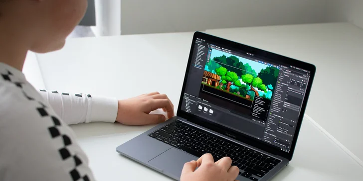 Workshop programování her s halloweenskou či vánoční tematikou pro děti od 8 let