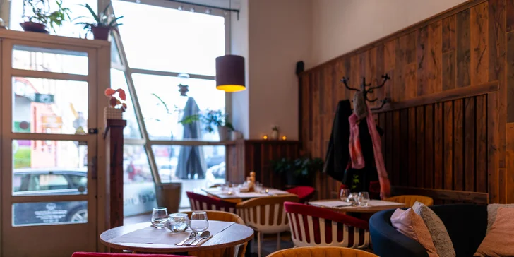 Exkluzivní středomořské čtychodové degustační menu šéfkuchaře z Kapverd.