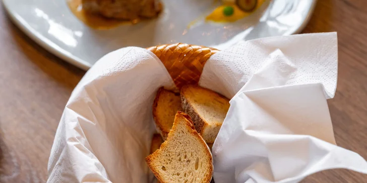 Exkluzivní středomořské čtychodové degustační menu šéfkuchaře z Kapverd.