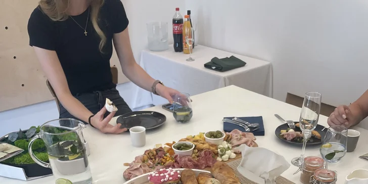 Kurz výroby mechového obrazu s brunchem v dílně Mechuju