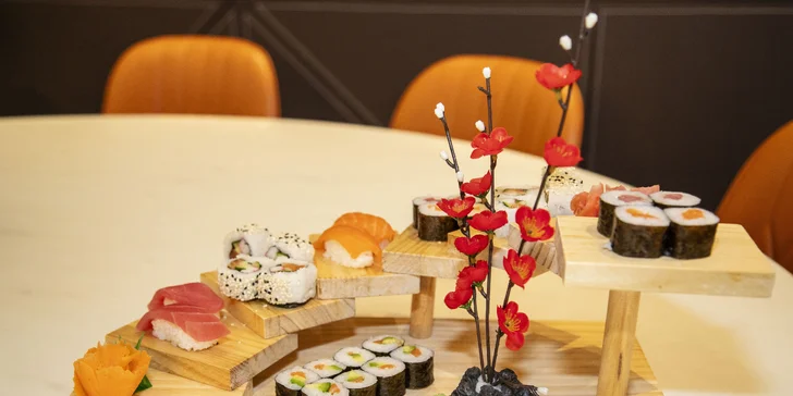 Pestré sushi sety podle výběru v OC Nisa: 28 nebo 35 kousků