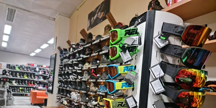 Pořádná zimní jízda: velký servis lyží nebo snowboardu
