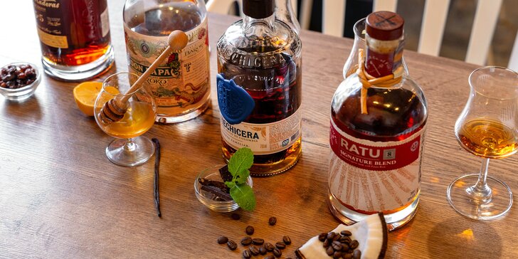 Degustace prémiových rumů pro jednoho či ve dvou: 4 exkluzivní vzorky z Kolumbie, Fidži i Karibiku
