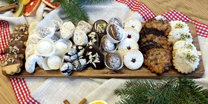 Vánoční cukroví: 1 kg rozdělený mezi 11 druhů, osobní vyzvednutí