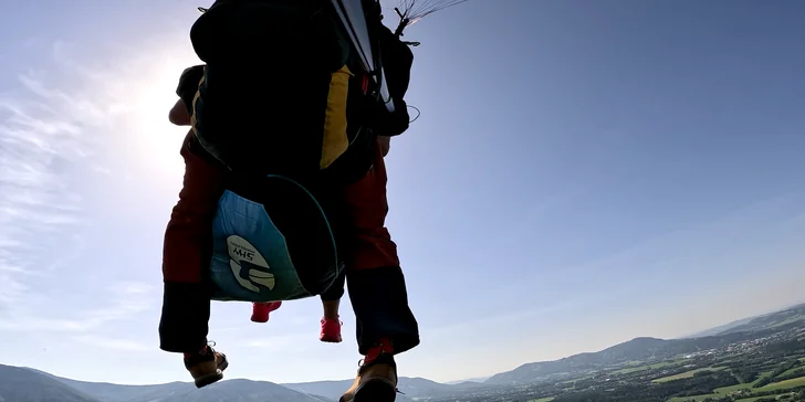 Tandemový paragliding: adrenalinový termický let v Beskydech pro 1 osobu