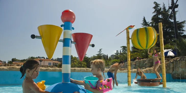 Aquapark Žusterna ve Slovinsku: neomezený vstup i pobyt s polopenzí